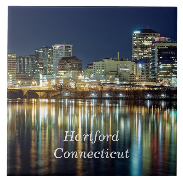 Hartford, ett cityscape-foto med texten Connecticu Kakelplatta (Framsidan)
