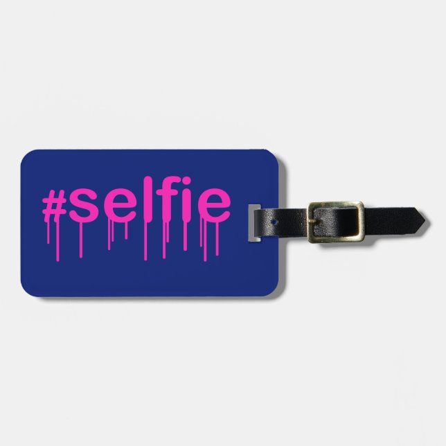 Hashtag Selfie Drooling on blue Bagagebricka (Horisontell Framsida)