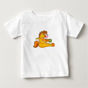 Häst med morot t shirt