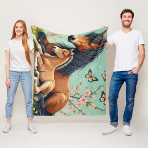 Häst- och förslutningsanordningar i en Vår-inställ Fleecefilt