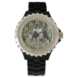 Häst och kolt: Rhinestone Black Enamel W Armbandsur