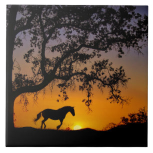 Häst och Oak Träd Art Tile Kakelplatta