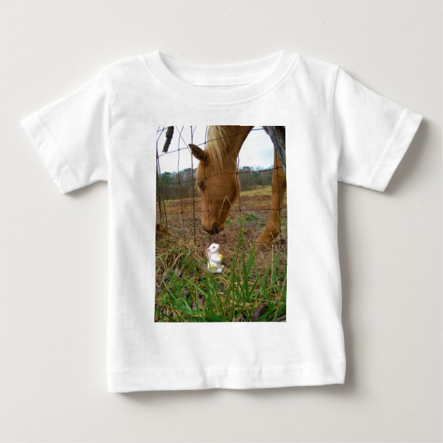 Häst och Vår-blomman Bunny Tee Shirt (Framsida)