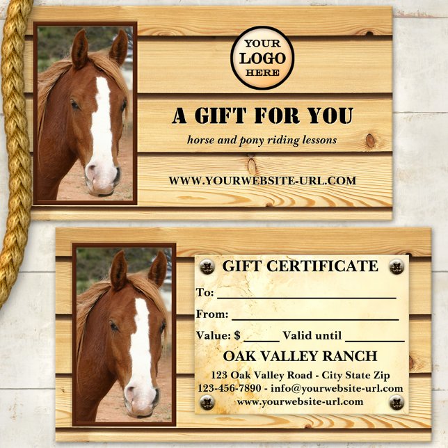 Häst Ridlektioner Foto Presentkort Rabattkort (Rustic wood custom photo equine gift certificate template for horse or pony riding lessons)