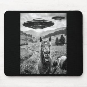 Häst Selfie med Alien UFO Rolig Häst Älskare Män Musmatta