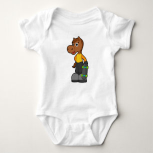 Häst som Skater med Skateboard T Shirt