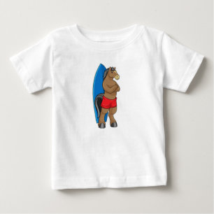 Häst som surfar med surfbräda t shirt