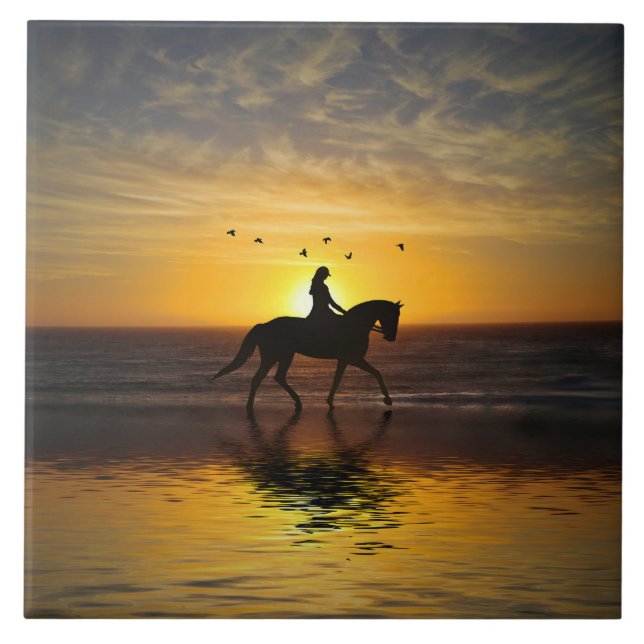Häst vid stranden vid sunset Riding Kakelplatta (Framsidan)