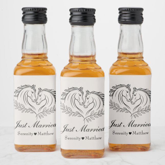 Häst Westerna Bröllop Rustic Land Ny gifta Spritflaskor Etikett (Flaskor)