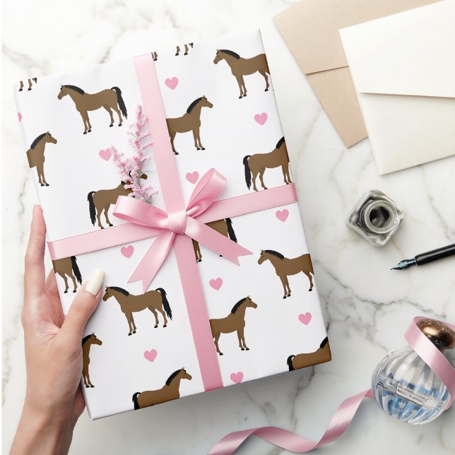 Hästar och rosa hjärtan presentpapper (Horses and pink hearts Wrapping Paper)