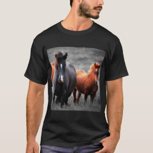 Hästar Porträtt: Selektiv fotografi av Färg T Shirt