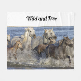 Hästgalloping i vatten fleecefilt