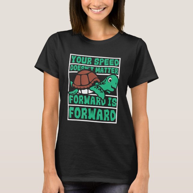 Hastigheten spelar ingen roll för framåtriktad tur t shirt (Framsida)
