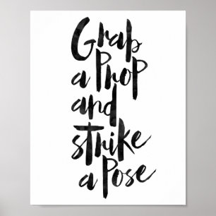 Hastigt grepp en stötta och slår en posera poster
