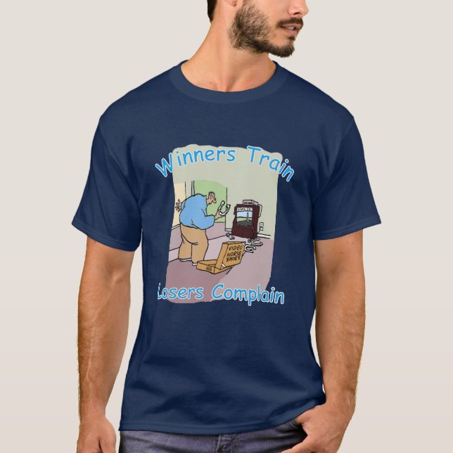 Hästsko som kastar det grundläggande mörka tee shirt (Framsida)