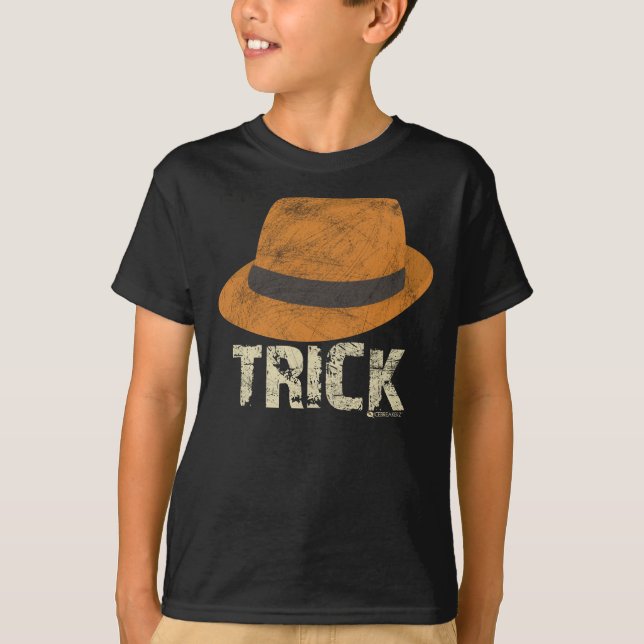 HAT TRICK SOCCER T-SHIRT (Framsida)
