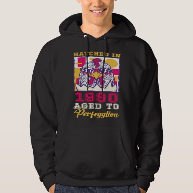 Hatched in 1990 Aged to Perfeggtion Hoodie (Framsida)