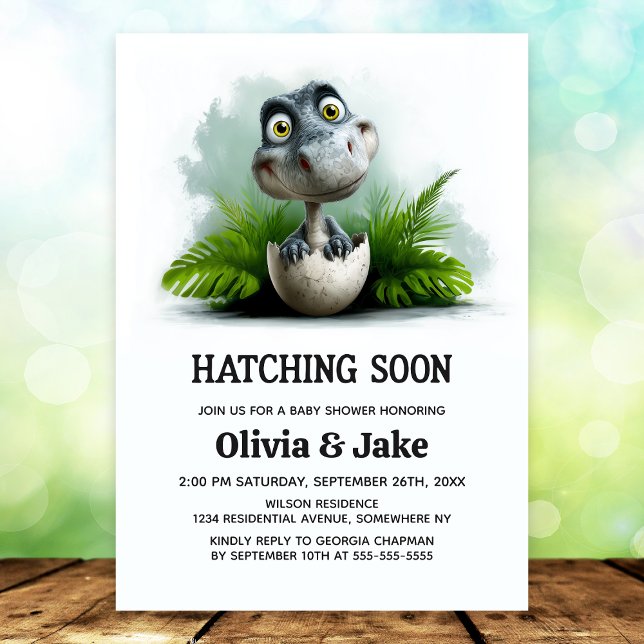 Hatching Soon Dinosaur Baby Shower Invitation Inbjudningar (Skapare uppladdad)
