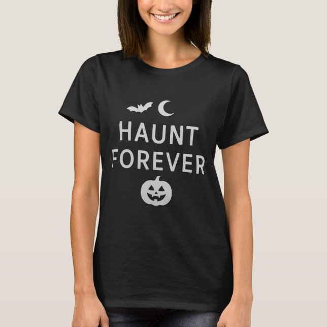 Haunt Forever – Bat & Pumpkin Design T Shirt (Framsida)