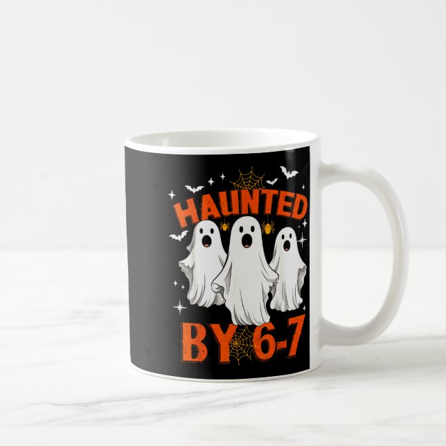 Haunted By 6 7 Six Seven 67 Meme Halloween Costume Kaffemugg (Höger)
