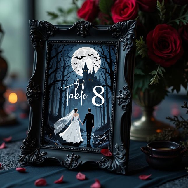 Haunted Castle Wedding Couple Spooky Forest Toward Bordsnummer (Spooky Forest Wedding Couple Toward Haunted Castle Table Numbers for Single-Digit Tables.)
