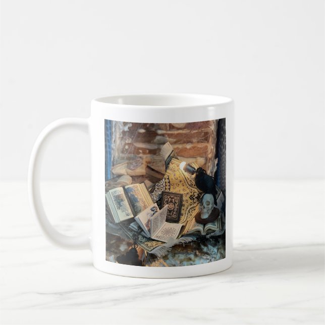 Haunted House of Lewis Coffee Mug 5 (Raven) Kaffemugg (Vänster)