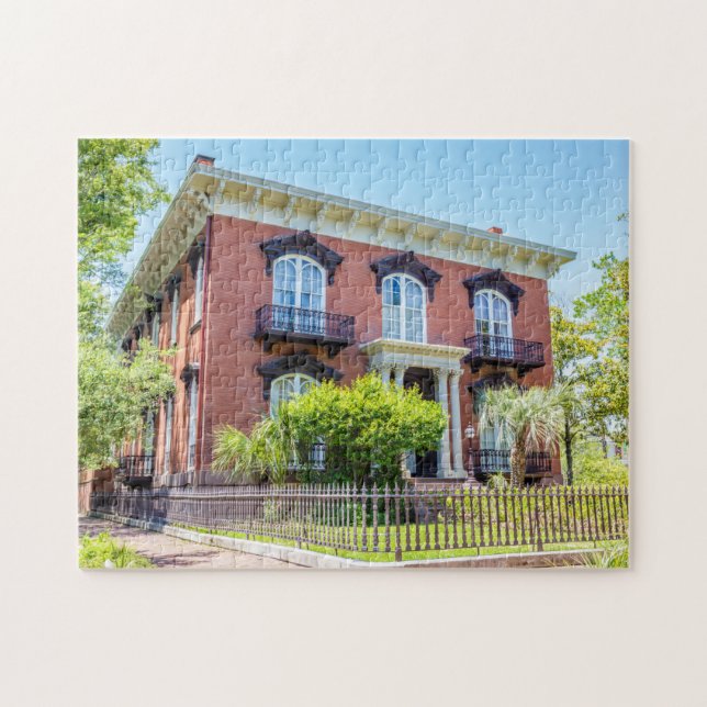 Haunted Mercer House Savannah Architecture Puzzle Pussel (Horisontell)