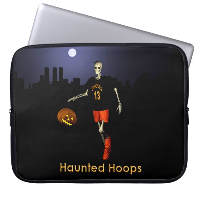 Haunted Ringar Laptop Sleeve (Framsidan)