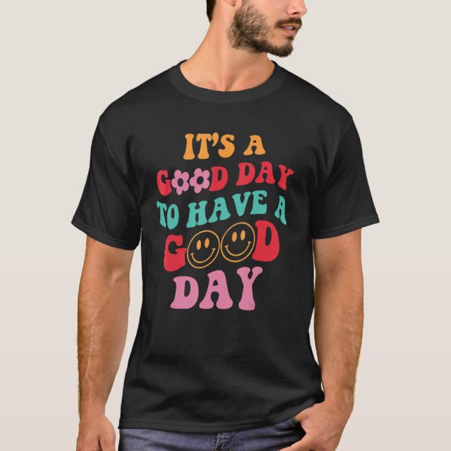 Have A Good Day Retro Smile Face Happy Face Preppy T Shirt (Framsida)