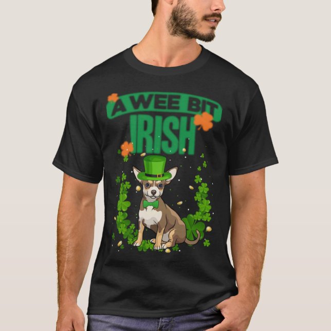 Have a lucky St Patrick s Day Cute little Chihuahu T Shirt (Framsida)