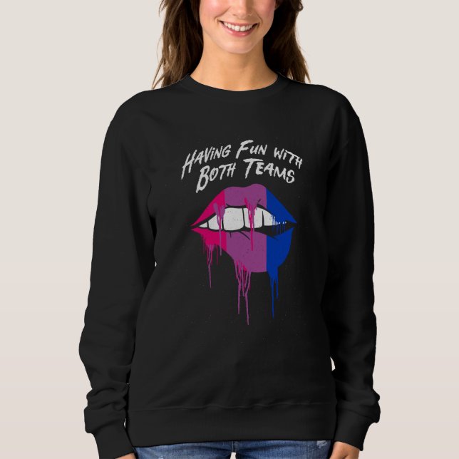 Having Fun with Both Teams Bisexual LGBTQ Bi Pride T Shirt (Framsida)