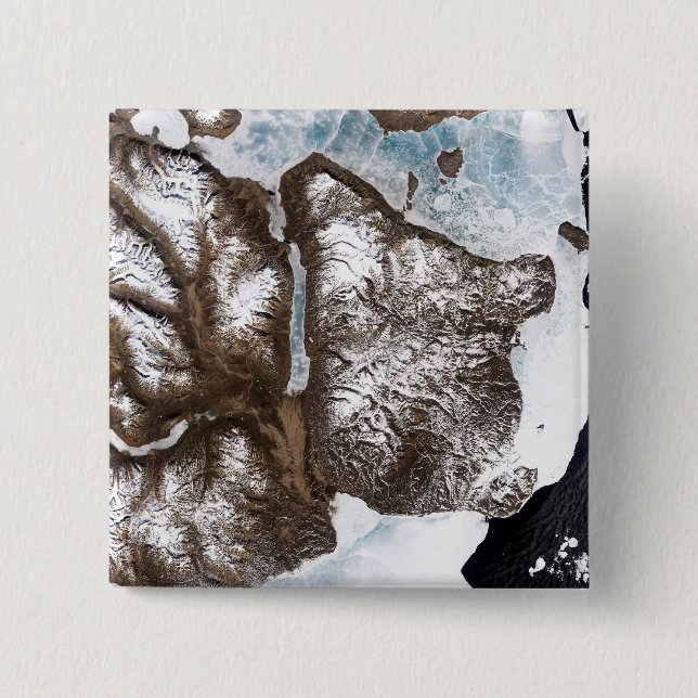 Havsisen linjer vid kustlinjen i östra Greenlan Knapp (Framsida)