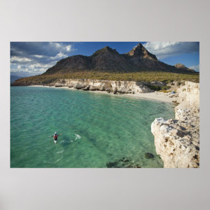 Havskajakpaddlare i Californiaviken vid Isla Poster