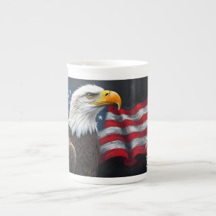 Havsörn med amerikansk flagga 4 juli-konst benporslin mugg