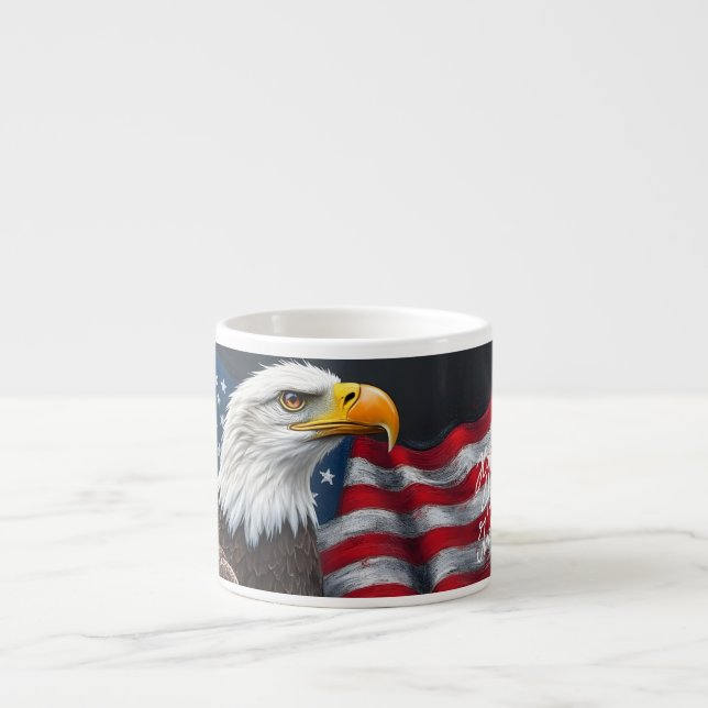 Havsörn med amerikansk flagga 4 juli-konst espressomugg (Framsidan)