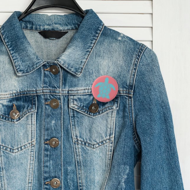 Havssköldpaddsdesign i Grönten Havsskalv i havsbot Knapp (Skapare uppladdad)