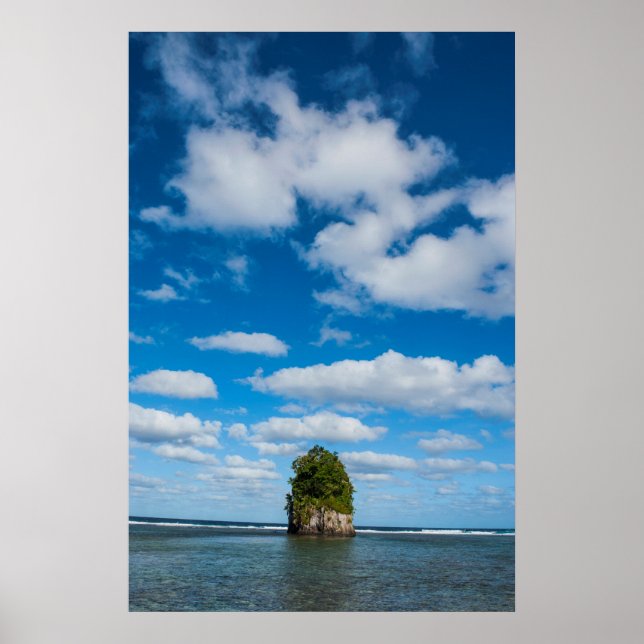 Havsstacken omgiven av oceanen poster (Framsidan)