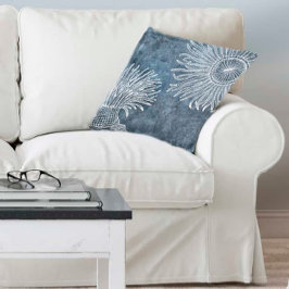Havsurchin Vatercolor Ocean Navy Blue White Kudde