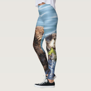 Havsuttermor och valp med kelp leggings