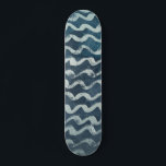 Havsvåg och Namn eller text Mini Skateboard Bräda 18,5 Cm<br><div class="desc">Visa dig med den här blå havsvågans tryckskateboard. Fyll i med ditt namn eller din text.</div>