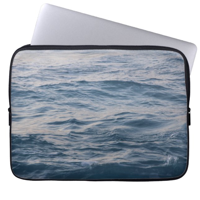 Havsvatten närbild  laptop fodral (Framsidan)