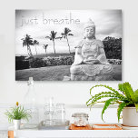Hawaii Buddha Black White Photo Just Breathe Quote Canvastryck<br><div class="desc">"Andas bara." Varje gång jag besöker Big Island måste jag åka till Buddha. Något om havets storhet, det fredliga ansikte och dess platshållares ensamhet får mig att känna lugn, serene och lycklig. Denna vackra svartvita fotografi kommer att bli strålkastarljuset i vilket rum som helst. Du kan enkelt anpassa den här...</div>