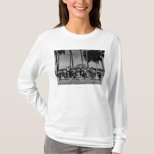 Hawaii - fodra av att dansa för Hula flickor T Shirt