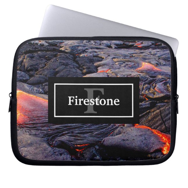 Hawaii Lava-flöde med ditt namn och Monogram Laptop Fodral (Framsidan)