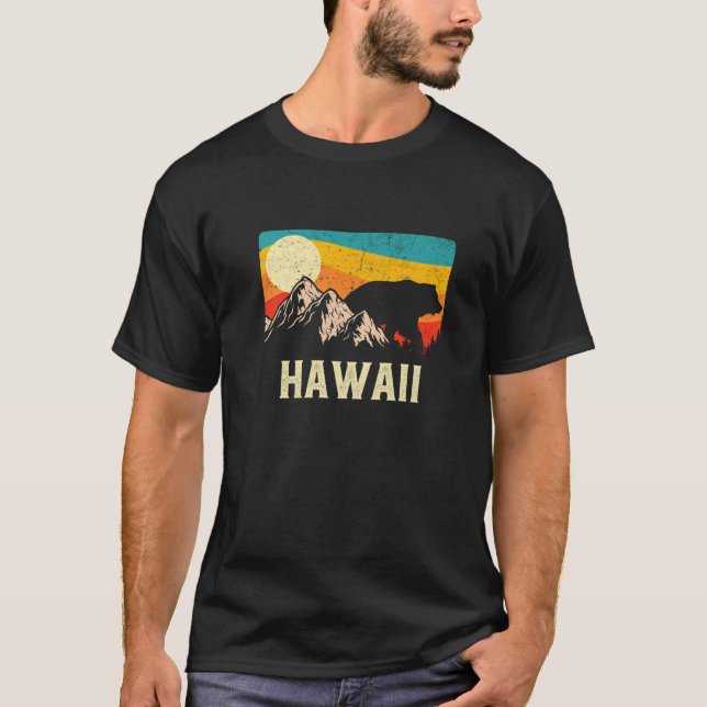 Hawaii Nature Vild Bear Retro Sunset Hiking T Shirt (Framsida)
