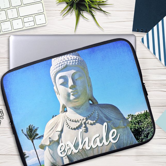 Hawaii Tropical Buddha Photo Exhale Quote-skript Laptop Sleeve (Skapare uppladdad)
