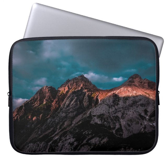 HAWAII VOLCANO DIGITAL TAPET LAPTOP FODRAL (Framsidan)