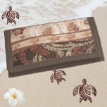 Hawaiian Honu Tapa Wallet<br><div class="desc">De hawaiiska öarnas skönhet och belägenhet känner inga gränser. Det är ett ställe och en kultur som omges av miljoner människor i hela världen. Fyll ditt hem med Aloha! Min butik har flera hawaiiska mönster, bland annat contemporary Hawaiian quilt, traditionell tapa, Aloha-skjorta, temed-avtryck och vackra hawaiiska blommigtar. Leta efter hemmabruk...</div>