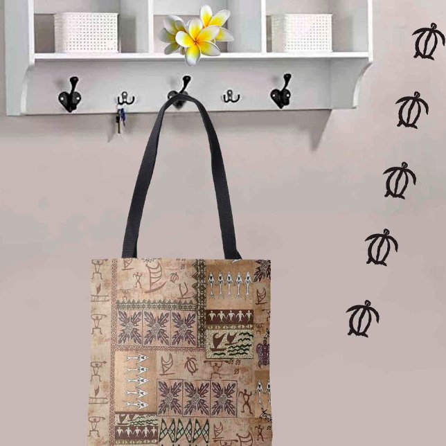 Hawaiian Sailing Canoe och Petroglyph Tapa Tote Tygkasse (Skapare uppladdad)