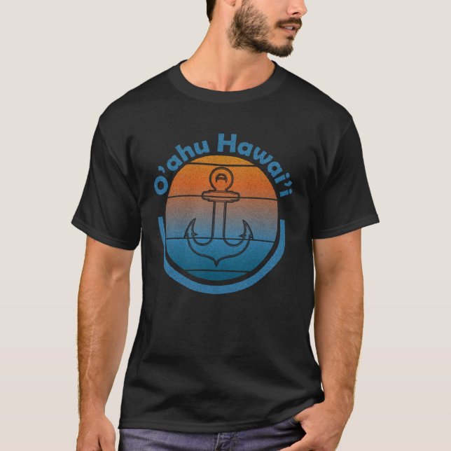 Hawaiian Sailor Anchor  Oahu Hawaii  Sailing T Shirt (Framsida)